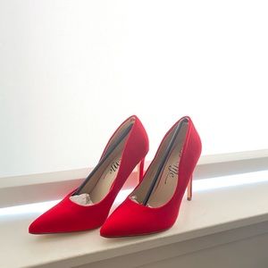 Red shoes